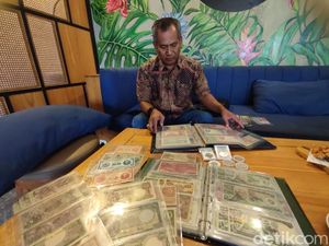 Cerita Zubaidi, Kolektor Uang Kuno dari Gresik yang Punya 1.000 Gulden Cerita Zubaidi, Kolektor Uang Kuno dari Gresik yang Punya 1.000 Gulden