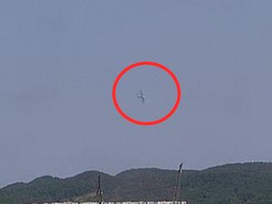Video: Detik-Detik Pesawat Angkatan Laut Korea Jatuh, 4 Awak Tewas Video: Detik-Detik Pesawat Angkatan Laut Korea Jatuh, 4 Awak Tewas