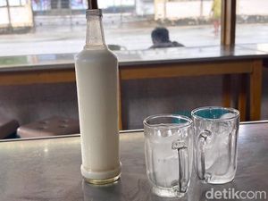 Resep Rahasia Es Susu Sari Kedelai Samarinda yang Eksis Sejak 1986 Resep Rahasia Es Susu Sari Kedelai Samarinda yang Eksis Sejak 1986