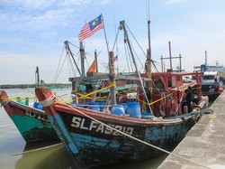 3 Kapal Malaysia Diciduk Saat Curi Ikan di Selat Malaka