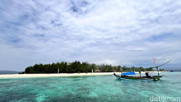 Keindahan Pulau Tabuhan Banyuwangi
