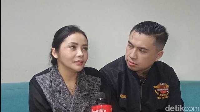 Berita Seputar Selebriti Insertlive Terkini : Ini Alasan Mawar AFI Mantap Terima Lamaran Kevin Wazeng