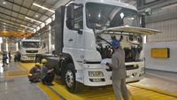 Pabrik Truk dan Bus Listrik Pertama di Indonesia Mulai Produksi
