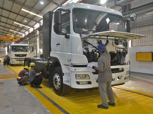 Pabrik Truk dan Bus Listrik Pertama di Indonesia Mulai Produksi