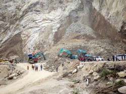 Tambang di Gunung Kuda Cirebon Longsor Tewaskan 14 Orang, Pengelola Diperiksa