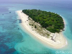 Pulau Tabuhan, Surga Pasir Putih dan Laut Biru di Banyuwangi Pulau Tabuhan, Surga Pasir Putih dan Laut Biru di Banyuwangi