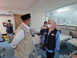 Video Tim Pengawas Haji DPR Sidak Sejumlah Fasilitas Jemaah di Madinah