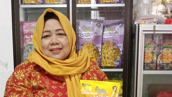 Camilan Ikan Kering Tulungagung Tembus Ekspor, Omzetnya Rp 100 Juta Camilan Ikan Kering Tulungagung Tembus Ekspor, Omzetnya Rp 100 Juta