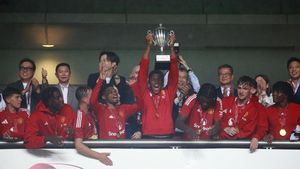 Momen MU Menang dari Hong Kong!