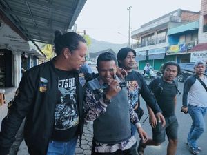 Oknum Wartawan di Kerinci Ditangkap Polisi karena Peras Kades Oknum Wartawan di Kerinci Ditangkap Polisi karena Peras Kades