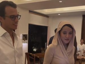 Olla Ramlan Akhirnya Ungkap Pria yang Dibawa ke Kondangan Luna Maya Olla Ramlan Akhirnya Ungkap Pria yang Dibawa ke Kondangan Luna Maya