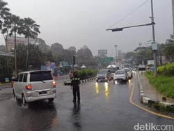One Way Berakhir, Lalu Lintas di Jalur Puncak Bogor Kembali Normal 2 Arah