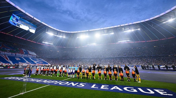   Players line up during the UEFA Champions League Final 2025 between Paris Saint-Germain and FC Internazionale Milano at Munich Football Arena on May 31, 2025 in Munich, Germany. (Photo by Kevin Voigt/GettyImages)