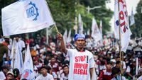 Ribuan Buruh Demo, Minta Pemerintah Berantas Tekstil Ilegal