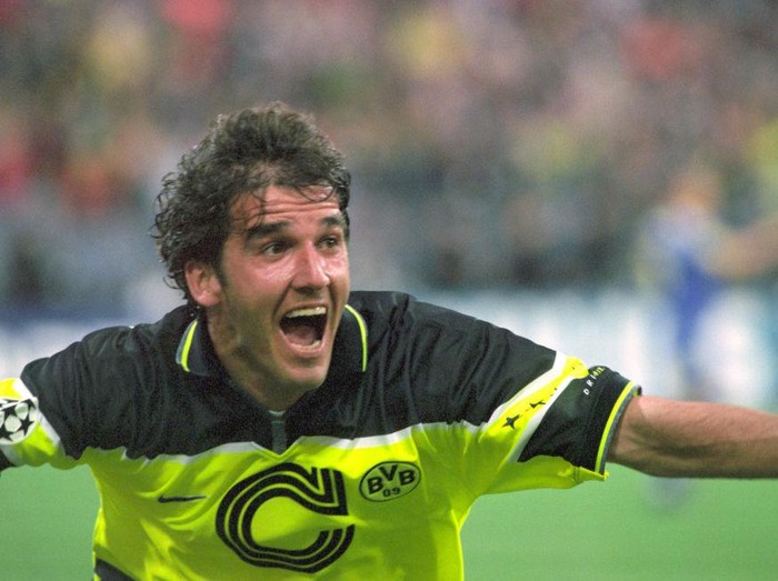 Striker of Borussia Dortmund Karlheinz Riedle cheers after his goal (1:0) versus Juventus Turin in the Omypia Stadium in Munich on the 28th of May in 1997. The BVB beat Italian champion JuventusTurin with 3:1 and got the European Cup of the national champions. | usage worldwide (Photo by Peter Kneffel/picture alliance via Getty Images)