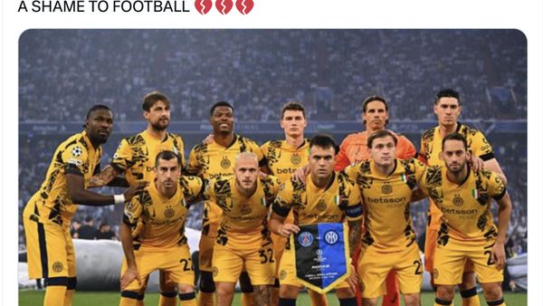 Meme Inter Milan Babak Belur Dihancurkan PSG 5-0