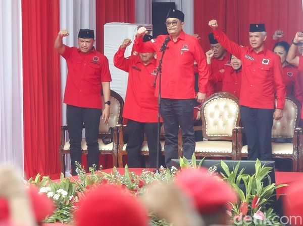 PDIP Gelar Upacara Peringati Hari Lahir Pancasila