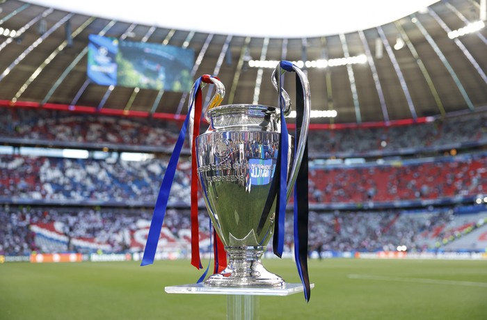 Soccer Football - Champions League - Final - Paris St Germain v Inter Milan - Allianz Arena, Munich, Germany - May 31, 2025 The Champions League trophy is displayed inside the stadium before the match REUTERS/Peter Cziborra