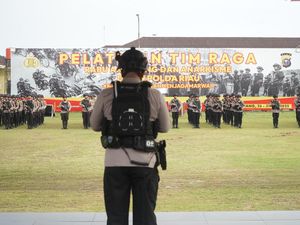 Tutup Pelatihan, Wakapolda Riau Pastikan Tim Raga 24 Jam Tumpas Premanisme