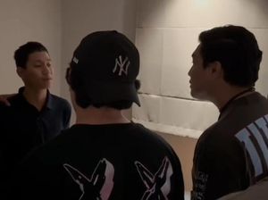 Detik-detik Pembunuh Bos Sembako Bekasi Ditangkap Saat Sembunyi di Hotel Detik-detik Pembunuh Bos Sembako Bekasi Ditangkap Saat Sembunyi di Hotel