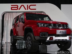 Harga Mobil BAIC Turun Nyaris Rp 100 Juta, Pembeli Lama Rugi, Dong? Harga Mobil BAIC Turun Nyaris Rp 100 Juta, Pembeli Lama Rugi, Dong?