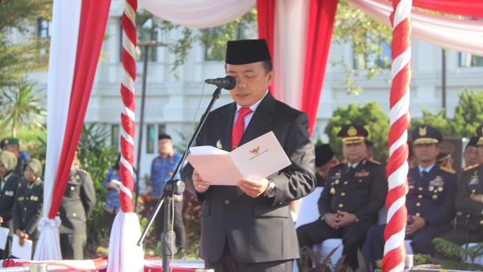 Gubernur Jambi Al Haris Gubernur Jambi Al Haris