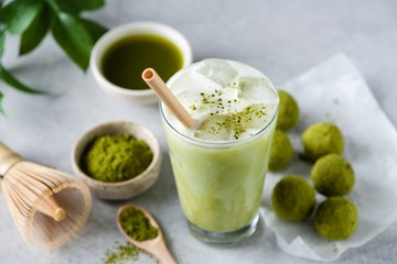 5 Efek Samping Terlalu Banyak Konsumsi Matcha, Bisa Memicu Alergi!