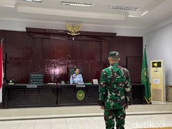 Hakim Ketua Berhalangan, Sidang Tuntutan Oknum TNI AL Jumran Ditunda
