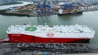 Kapal Kargo Super Sandar di Brasil, Bawa Ribuan Mobil Listrik dari China