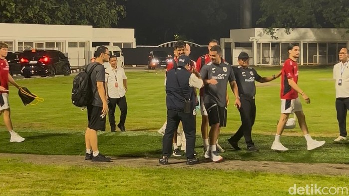 kevin diks timnas indonesia latihan timnas indonesia stadion madya
