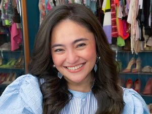 Video: Marshanda Nyanyi Lagi, Kali Ini Isi OST Film La Tahzan Video: Marshanda Nyanyi Lagi, Kali Ini Isi OST Film La Tahzan