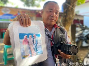 Masruroh dan Lensa Kehidupan di Pantai Pangandaran Masruroh dan Lensa Kehidupan di Pantai Pangandaran