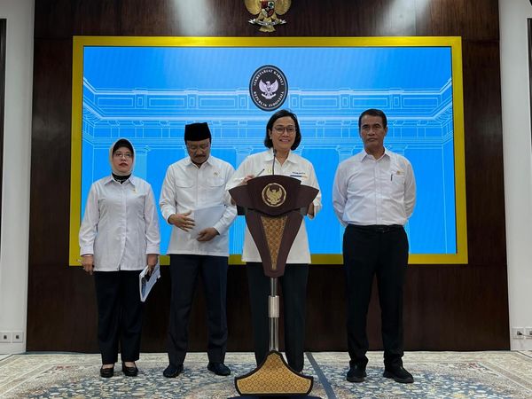 Momen Sri Mulyani Umumkan 5 Paket Stimulus, Diskon Tarif Listrik Batal