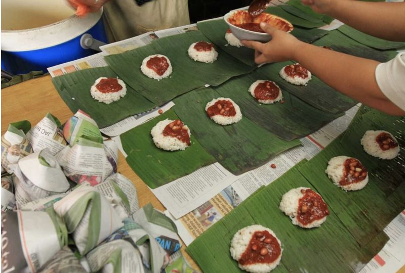 Modus! Pria Ini Jadi Pembeli Nasi Lemak untuk Curi Uang Rp 300 Ribu
