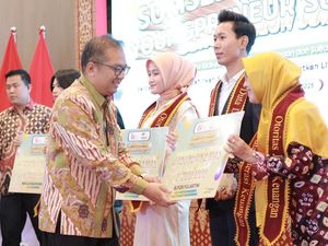 Pegadaian-OJK Cetak 100.000 Sultan Muda Lewat Youngpreneur Summit 2025 Pegadaian-OJK Cetak 100.000 Sultan Muda Lewat Youngpreneur Summit 2025