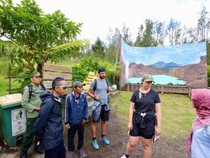 Fasilitas Wisata Gunung Ijen Terus Ditingkatkan demi Kenyamanan Wisatawan Fasilitas Wisata Gunung Ijen Terus Ditingkatkan demi Kenyamanan Wisatawan