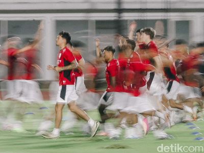 Potret Latihan Timnas Indonesia Jelang Lawan China
