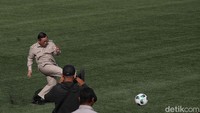 Pramono menyatakan bahwa tahap pertama revitalisasi Stadion Tugu telah rampung. Rumput stadion kini telah bersertifikasi FIFA, memungkinkan pemain internasional untuk bertanding di sana.