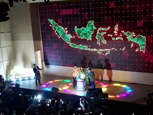 GoTo-Indosat Luncurkan Sahabat-AI GoTo-Indosat Luncurkan Sahabat-AI