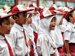 Golkar DPRD Manggarai Tolak Syarat Pelunasan PBB-P2 dalam Pendaftaran Siswa