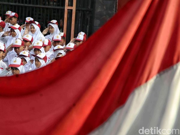 Semangat Pancasila Ditanamkan Sejak Bangku SD
