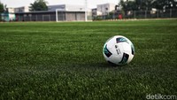 Adapun peruntukan stadion tersebut, sambung Pramono dapat menjadi tempat bertanding tim Persatuan Sepak Bola Jakarta Utara (Persitara).Revitalisasi stadion dilakukan sejak Oktober 2022, meliputi pembongkaran stadion, pembangunan lapangan, jogging track, parkiran serta pembangunan tribun sisi timur dan sisi selatan.
