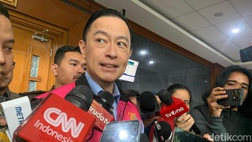 Kata Tom Lembong soal Eks Mendag Enggartiasto Juga Disebut Beri Izin Impor Gula