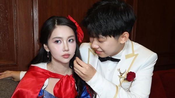 Vilmei Pakai 3 Gaun Berbeda Saat Gelar Pesta Ultah Bareng Willie Salim