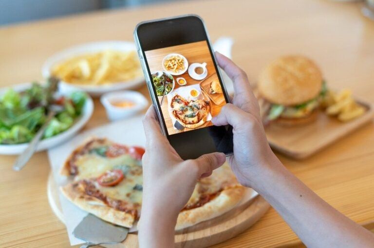 Waduh! Influencer Patok Harga Rp 7,6 Juta Buat Promosi Nasi Kandar