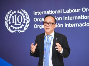Wamenaker Terbang ke Swiss, Bahas 3 Isu Ini di Konferensi Buruh Internasional