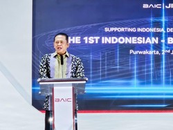 Bamsoet Apresiasi Langkah BAIC Rakit Mobil di Indonesia