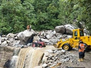 Bencana Longsor Landa India, Infrastruktur Rusak-1.678 Turis Dievakuasi Bencana Longsor Landa India, Infrastruktur Rusak-1.678 Turis Dievakuasi