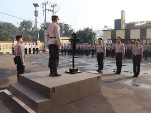 3 Polisi Depok Naik Pangkat, Maskot Jaguar Winam Agus Jadi Kompol 3 Polisi Depok Naik Pangkat, Maskot Jaguar Winam Agus Jadi Kompol