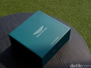 Unboxing Realme GT 7 Dream Edition Aston Martin, Cuma 200 Unit di RI Unboxing Realme GT 7 Dream Edition Aston Martin, Cuma 200 Unit di RI